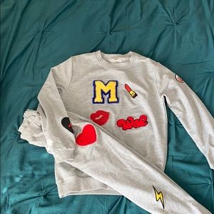 Little Girls Sweat Suit Grey!